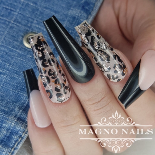 Preview: Schwarz French Leonnägel Leonails Leodesign Leomuster