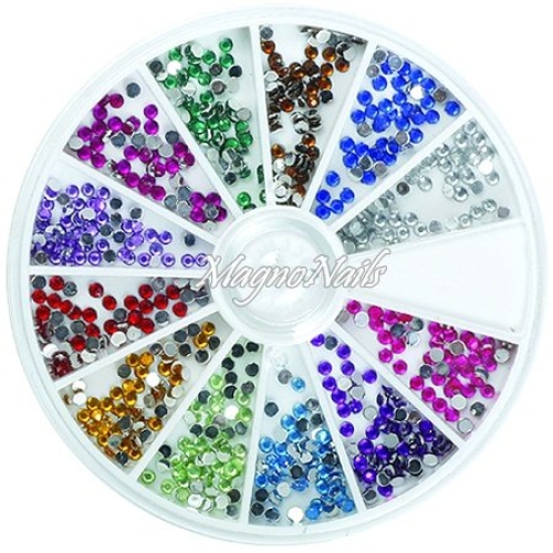 Ministrasssteine in einer Rondell Nail Nagelstudio Nägel Nailart Nail art