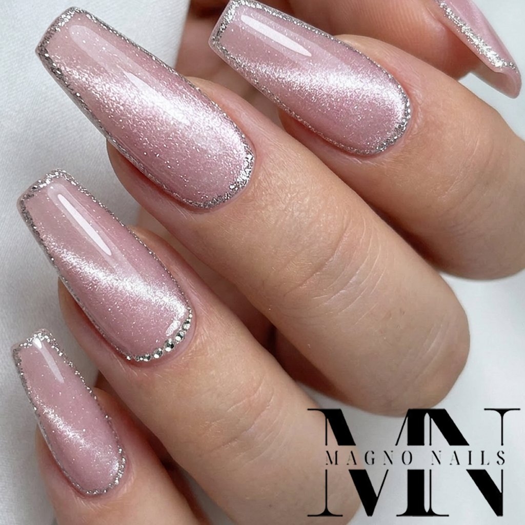 Cat Eye Gel - Fliedr Rosa - Nageldesign Ideen