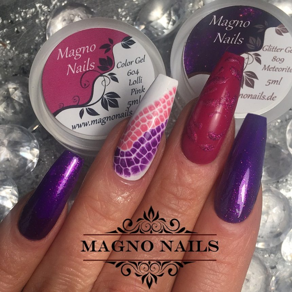 Nageldesign Ideen Pink Lila Nass in Nass Technik