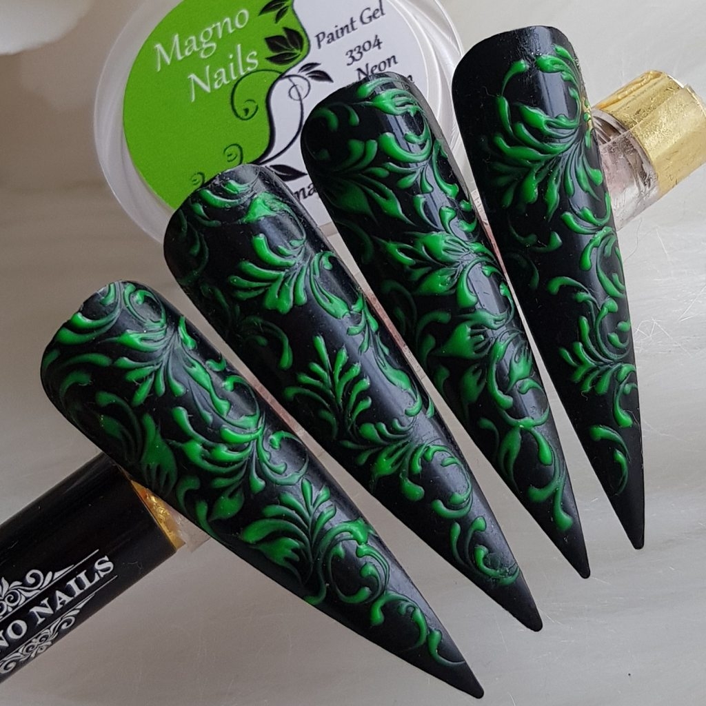 edle Nägel - Nail Art Ideen - Nageldesign Schnörkel grün