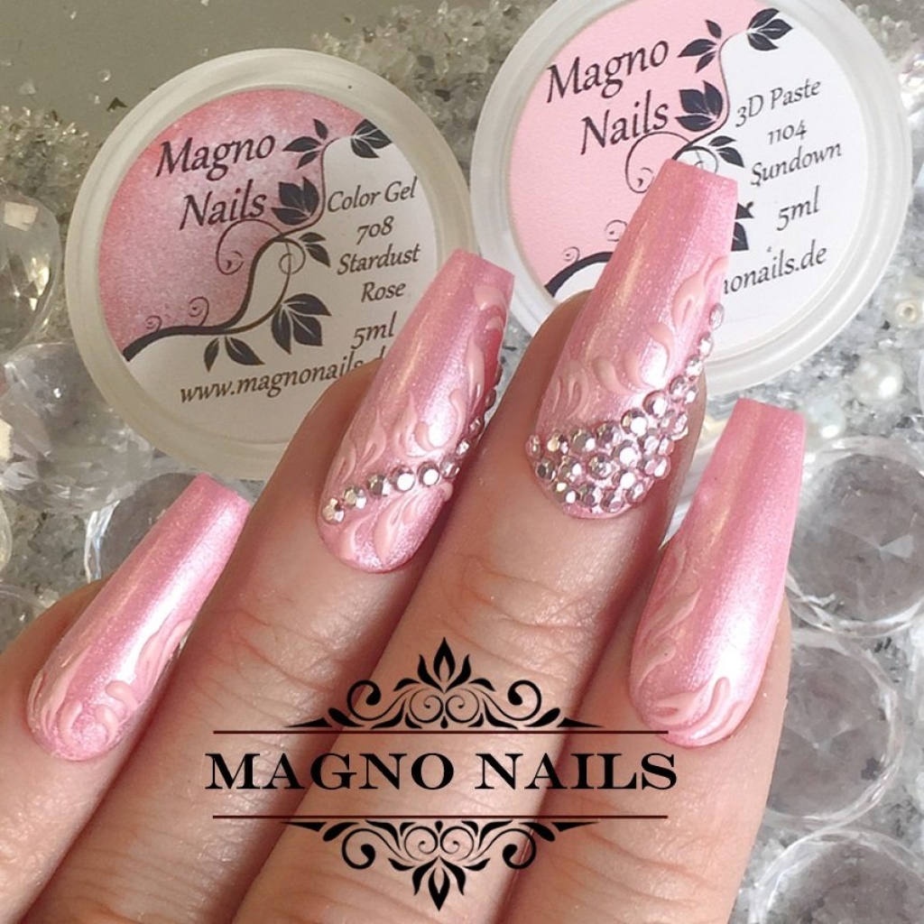 Hell Rosa Zart Sommernägel Nageldesign Ideen Sommer Nägel Sommer Nagelgel